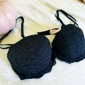 VS PINK Date Push Up Bra